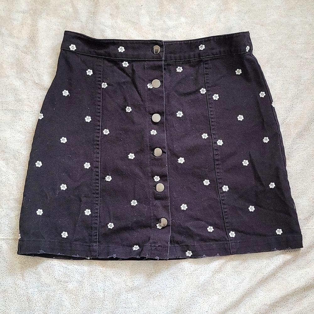 Embroidered Floral Skirt